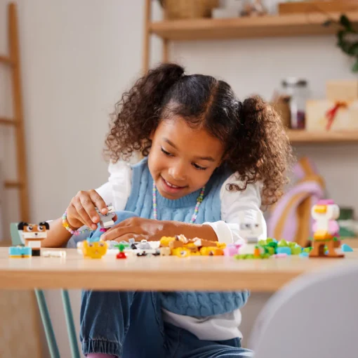 Đồ chơi lắp ráp Bộ gạch sáng tạo chủ đề động vật LEGO CLASSIC 11034 - Ảnh 4