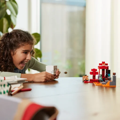 Đồ chơi lắp ráp Cuộc phục kích cổng địa ngục Nether LEGO MINECRAFT 21255 - Ảnh 7