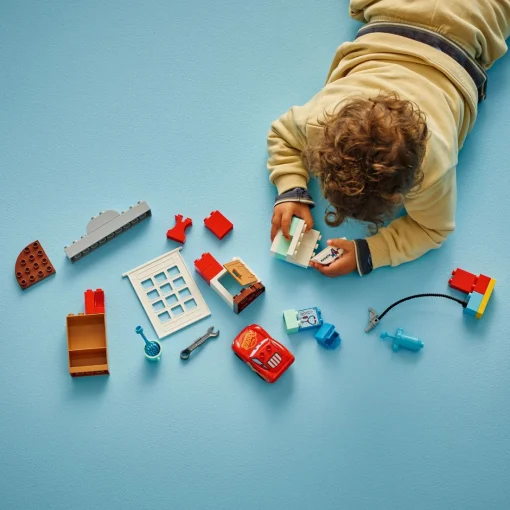 Đồ Chơi Bộ Lắp Ráp Chuyến Thăm Gara Của Bác Sĩ Doc Và Xe McQueen LEGO DUPLO 10456 - Ảnh 6