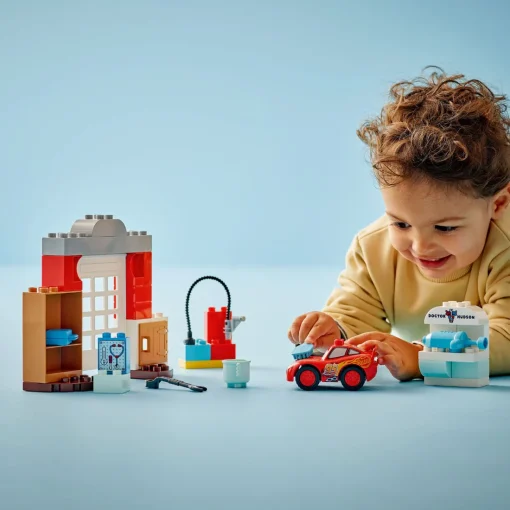 Đồ Chơi Bộ Lắp Ráp Chuyến Thăm Gara Của Bác Sĩ Doc Và Xe McQueen LEGO DUPLO 10456 - Ảnh 7