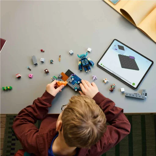 Đồ Chơi Lắp Ráp Cuộc Chạm Trán Warden LEGO MINECRAFT 21274 - Ảnh 9