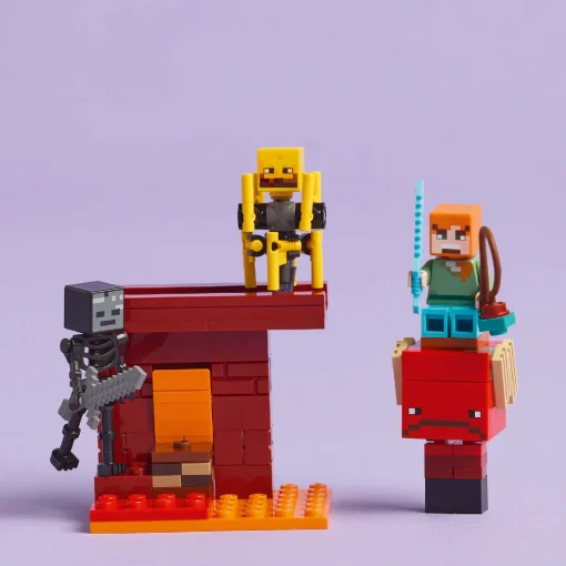 Đồ Chơi Lắp Ráp Trận Chiến Dung Nham Địa Ngục Nether LEGO MINECRAFT 21266 - Ảnh 9
