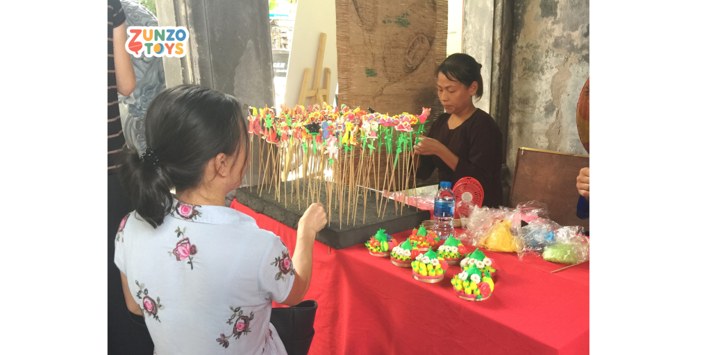 Tò he món đồ chơi dân gian độc đáo